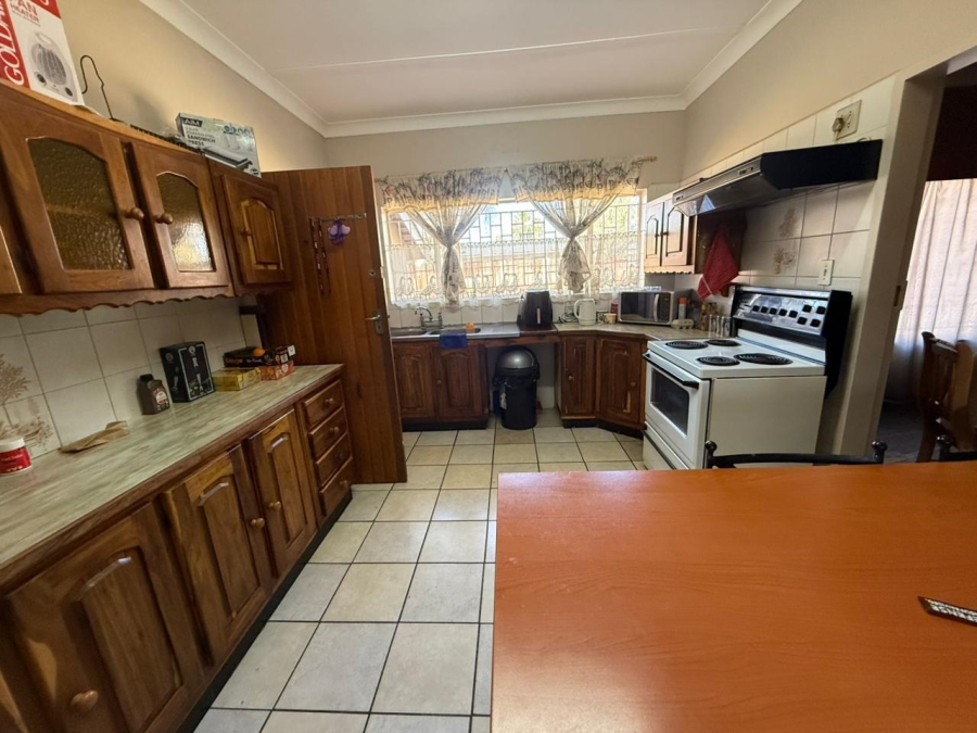 3 Bedroom Property for Sale in Declercqville North West